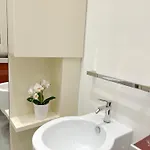 Al Cinque 아파트